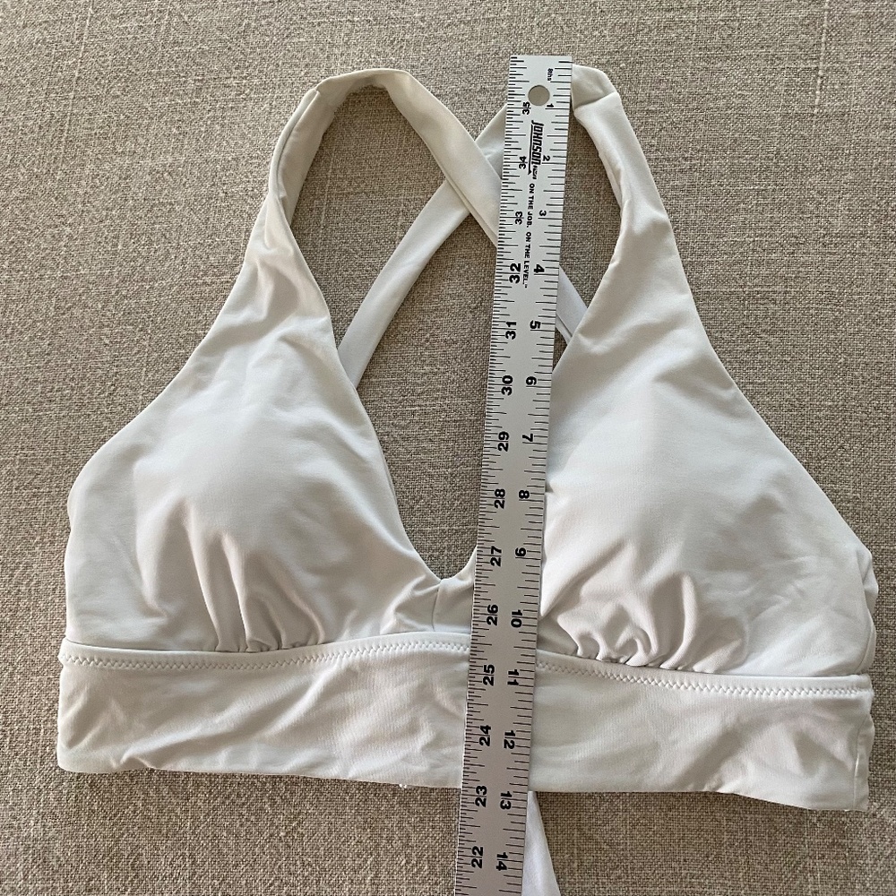 Athleta Plunge Bikini Top White - Size M - Picture 6 of 7